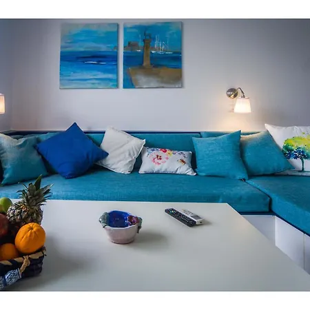 Apartment The Blue Deer Of Rhodes *